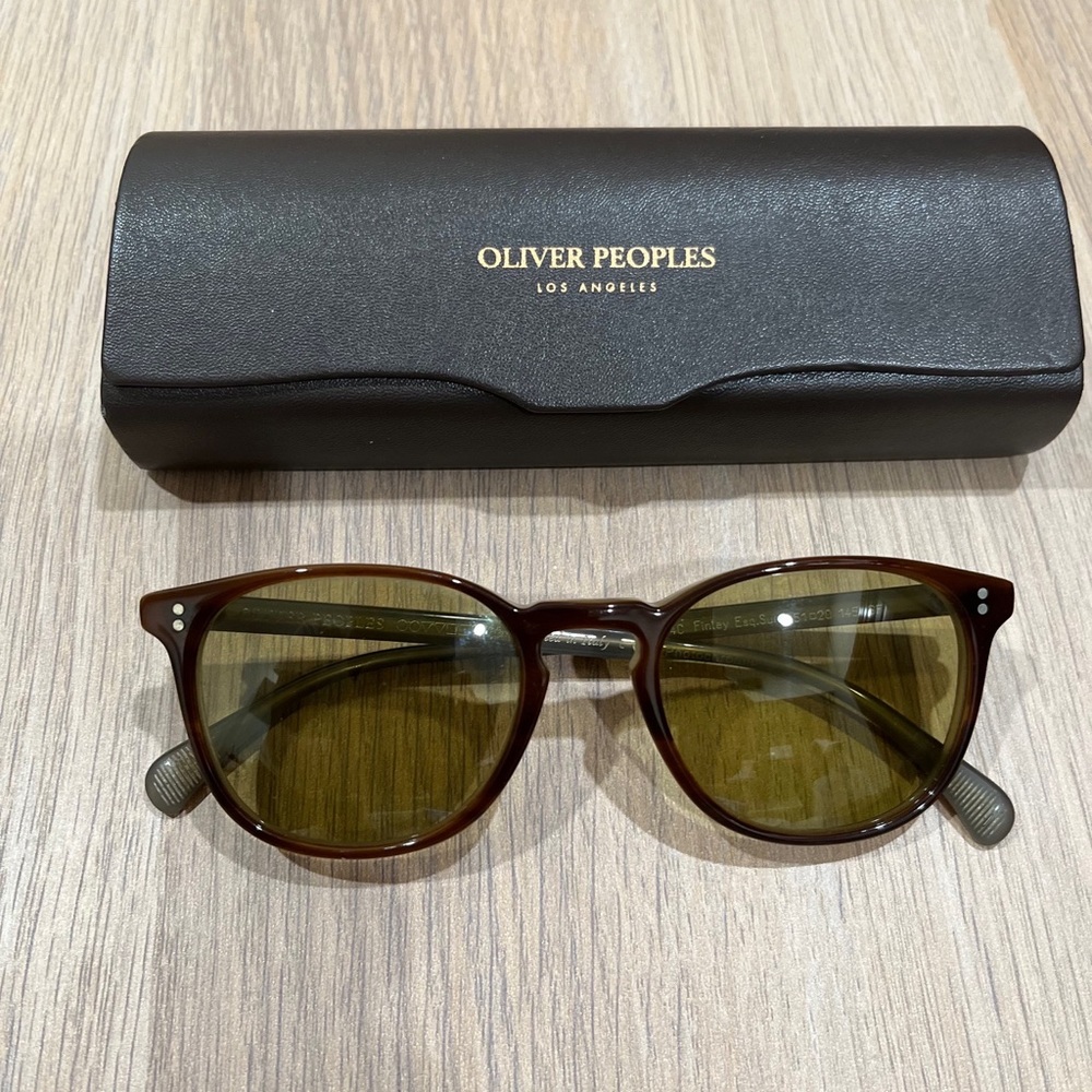 Oliver Peoples Finley sunglasses NWOT